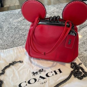 Coach x Disney Mickey kisslock